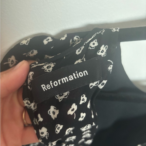 Gracie Reformation dress Size 6 - Picture 6 of 7